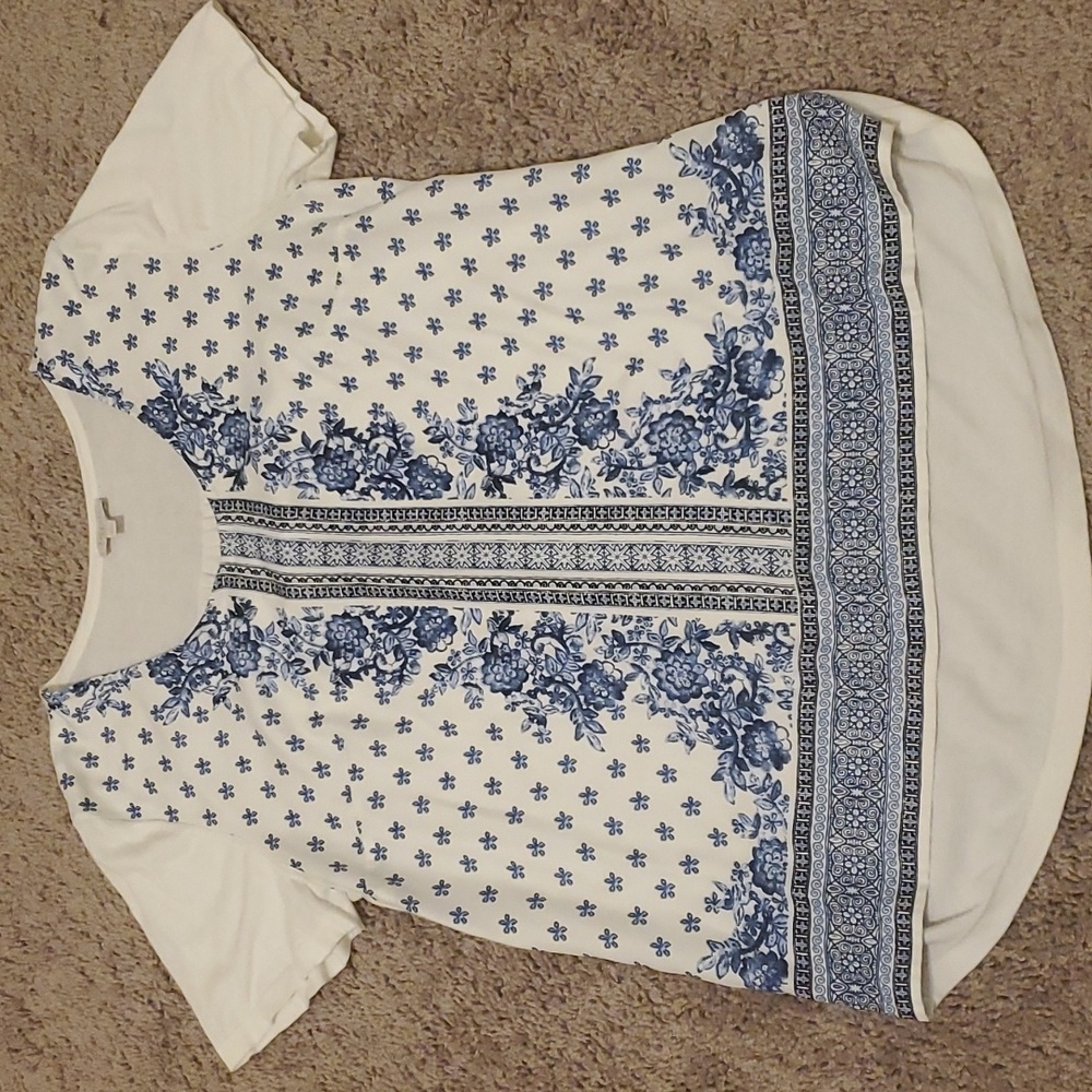 Talbots White with Blue Knit Shirt